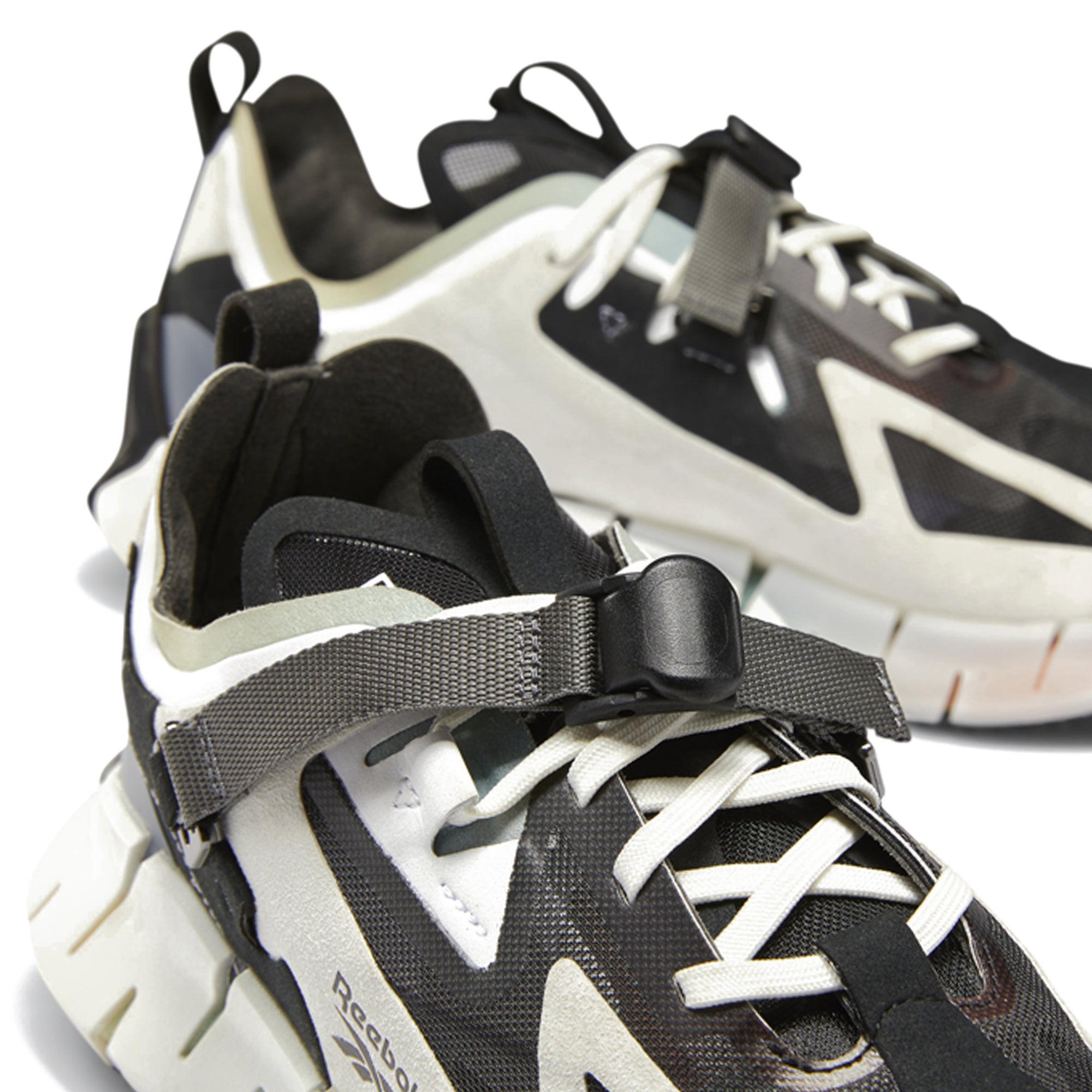 [EG8914] Mens Reebok Zig Kinetica Concept_Type1