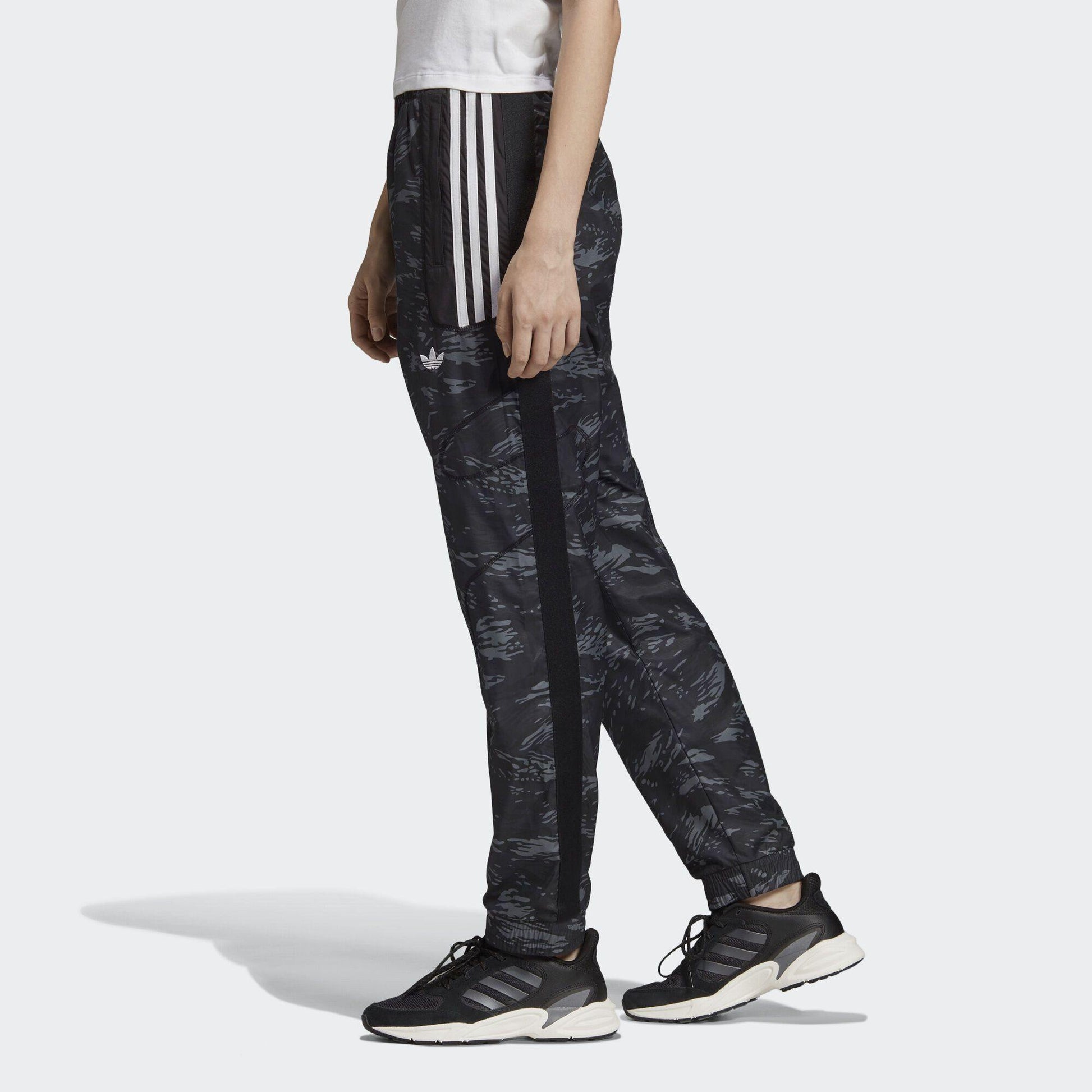 [FI7152] Mens Adidas Stormzy Sport Track Pants - sneakAR