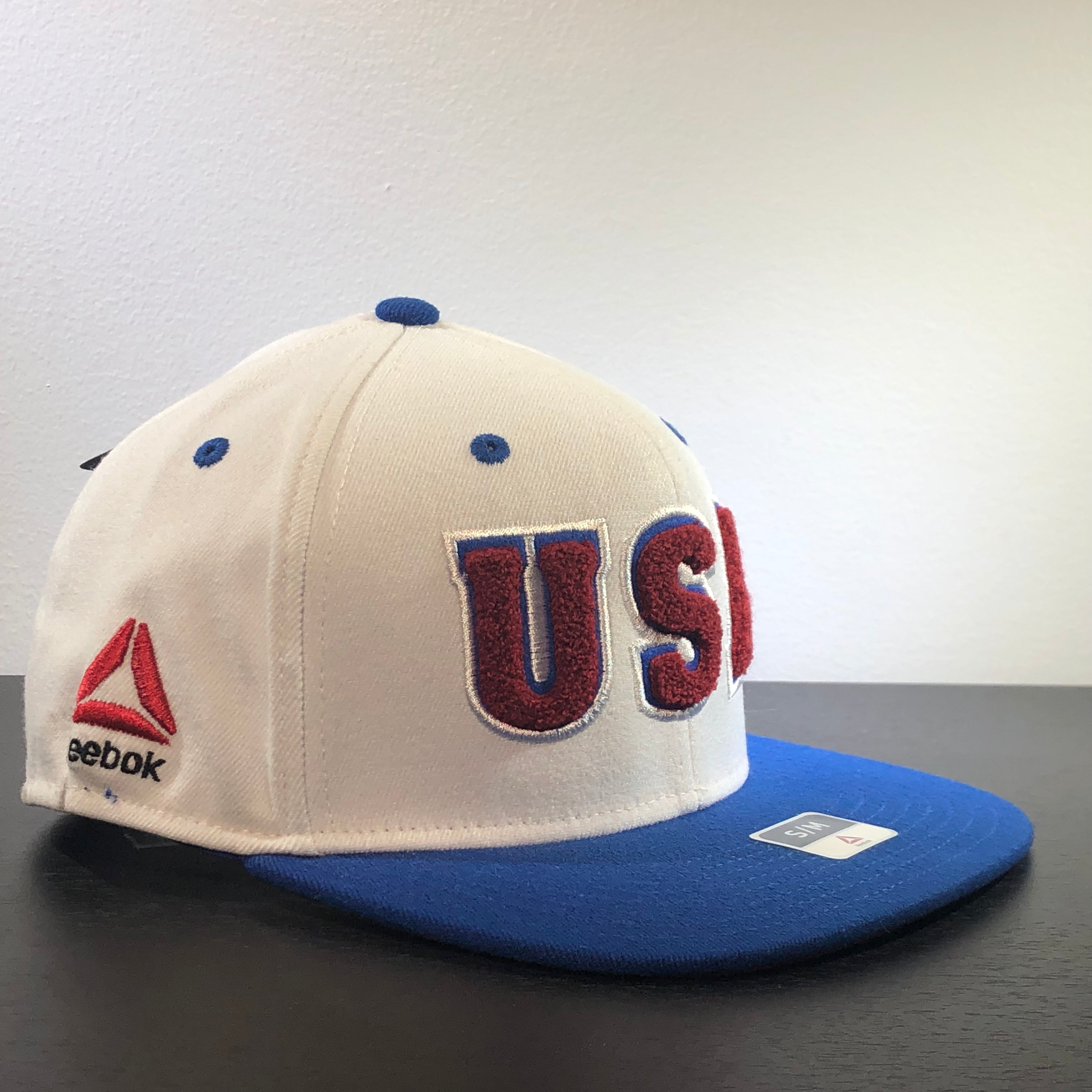 [M770Z] UFC USA Flexfit Hat - White | Maroon | Royal Blue