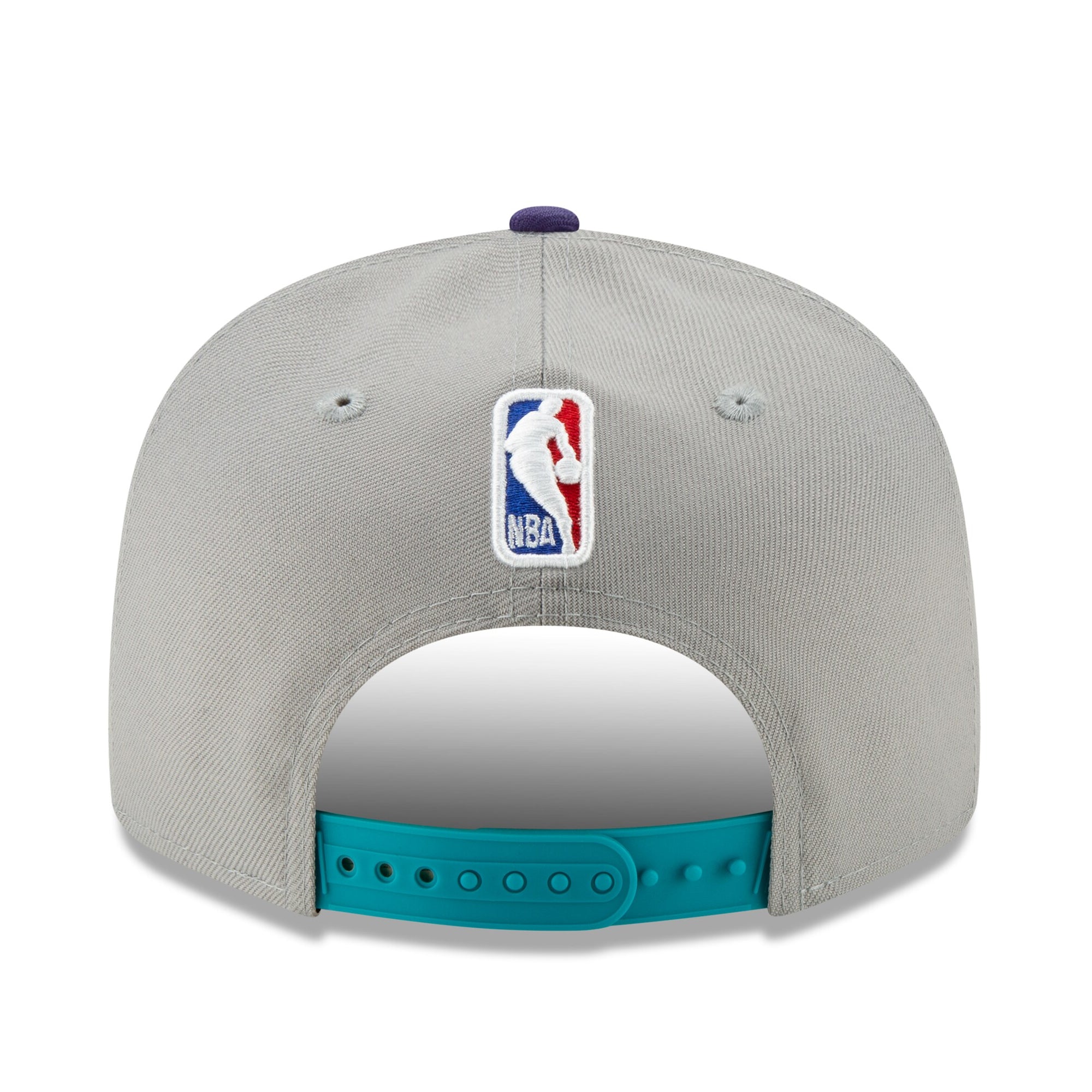[12286159] Mens New Era Charlotte Hornets - Grey/Purple City Series 950 Snapback