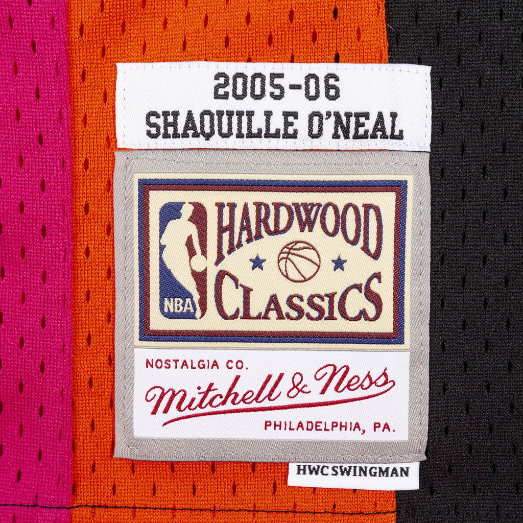 Mens Mitchell & Ness NBA Swingman Jersey Miami Heat 05 Shaquille O'Neal
