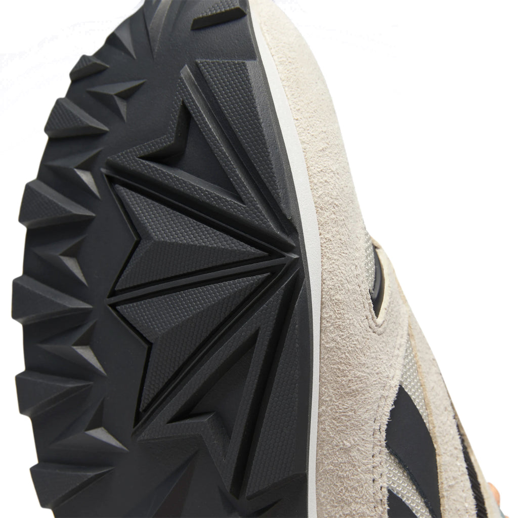 [EF3547] Mens Reebok CL Leather Trail