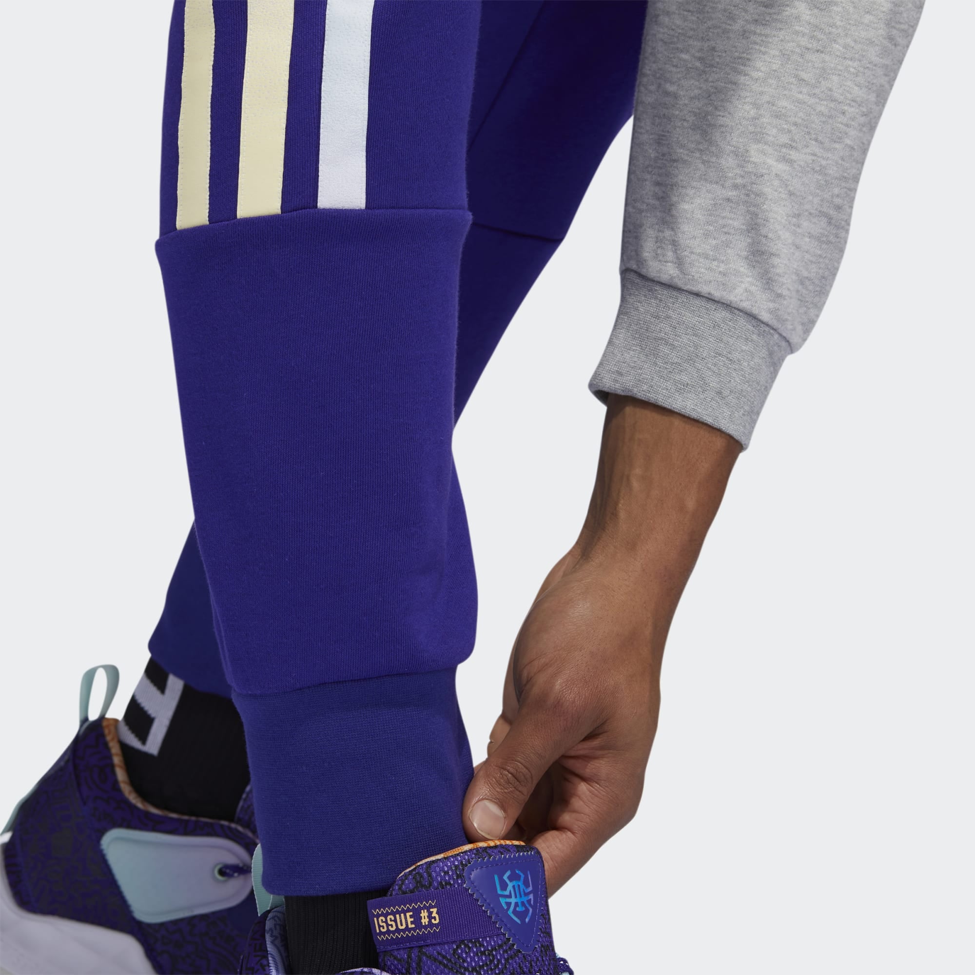 [HB6768] Mens Adidas Donovan Mitchell Jogger Pants