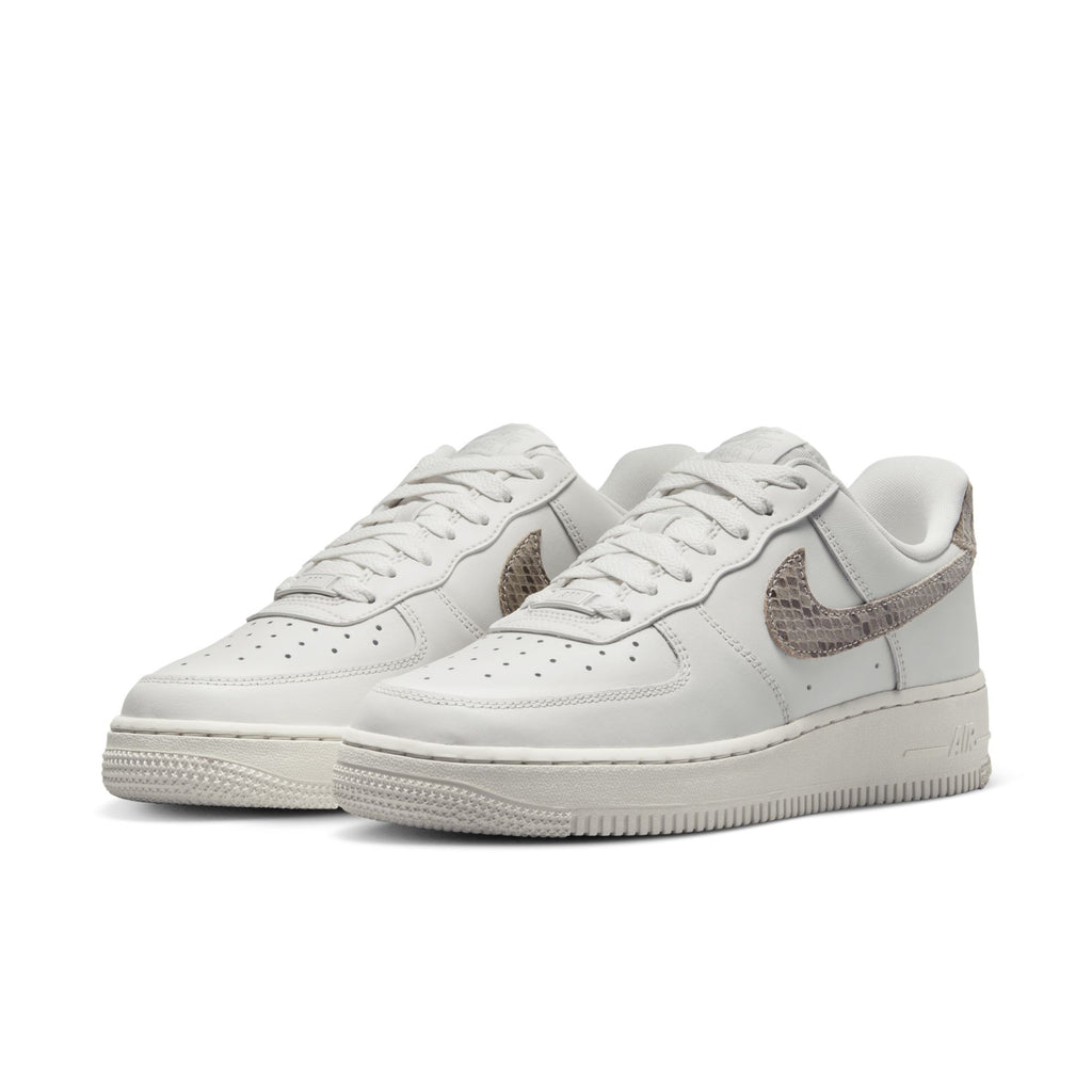 [DD8959-002] Womens Nike AIR FORCE 1 LOW '07 'SNAKESKIN PHANTOM' (W)
