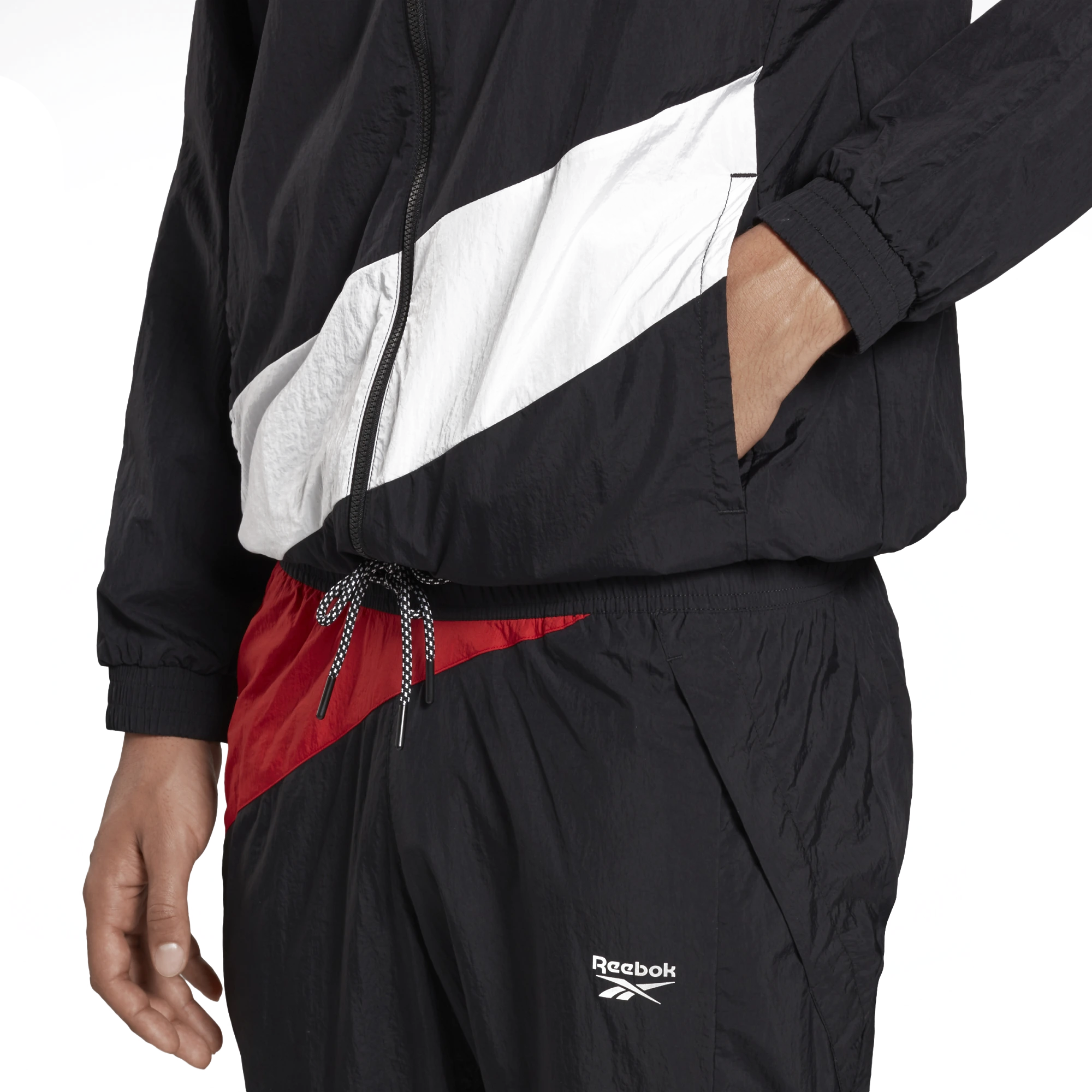 [FL0123] Mens Reebok Heritage Run Track Jacket