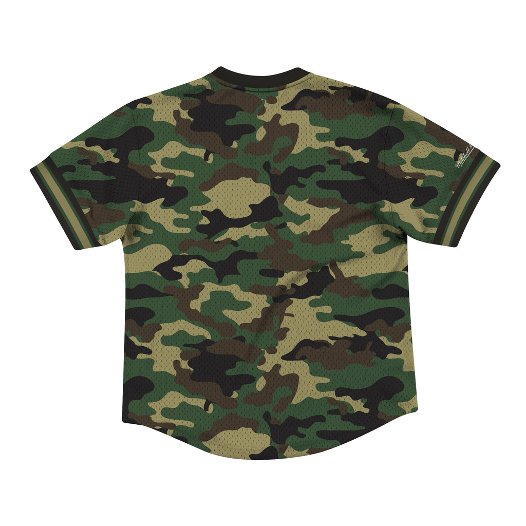 Mens Mitchell & Ness NBA Camo Mesh V-Neck Chicago Bulls