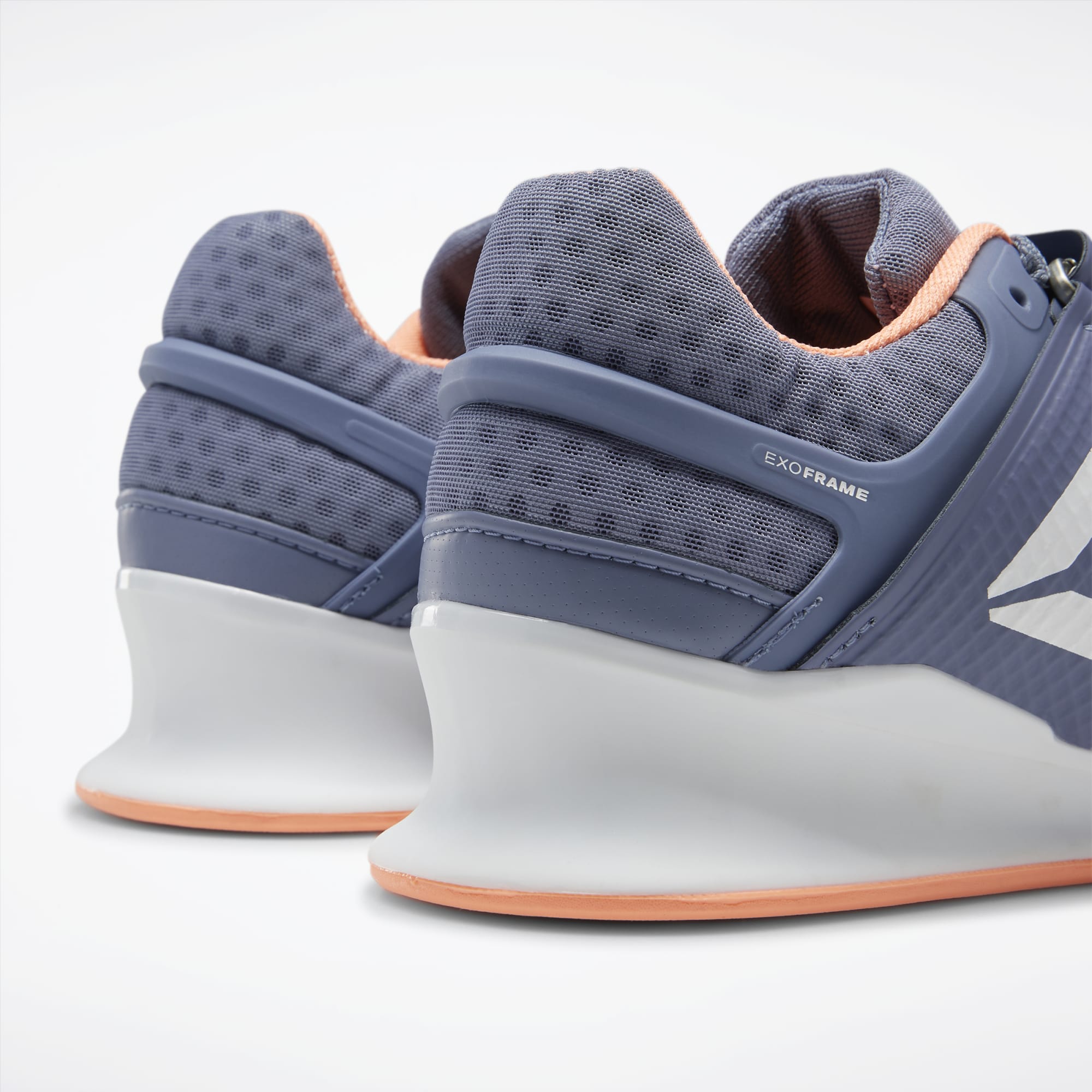[DV6229] Womens Reebok Legacy Lifter