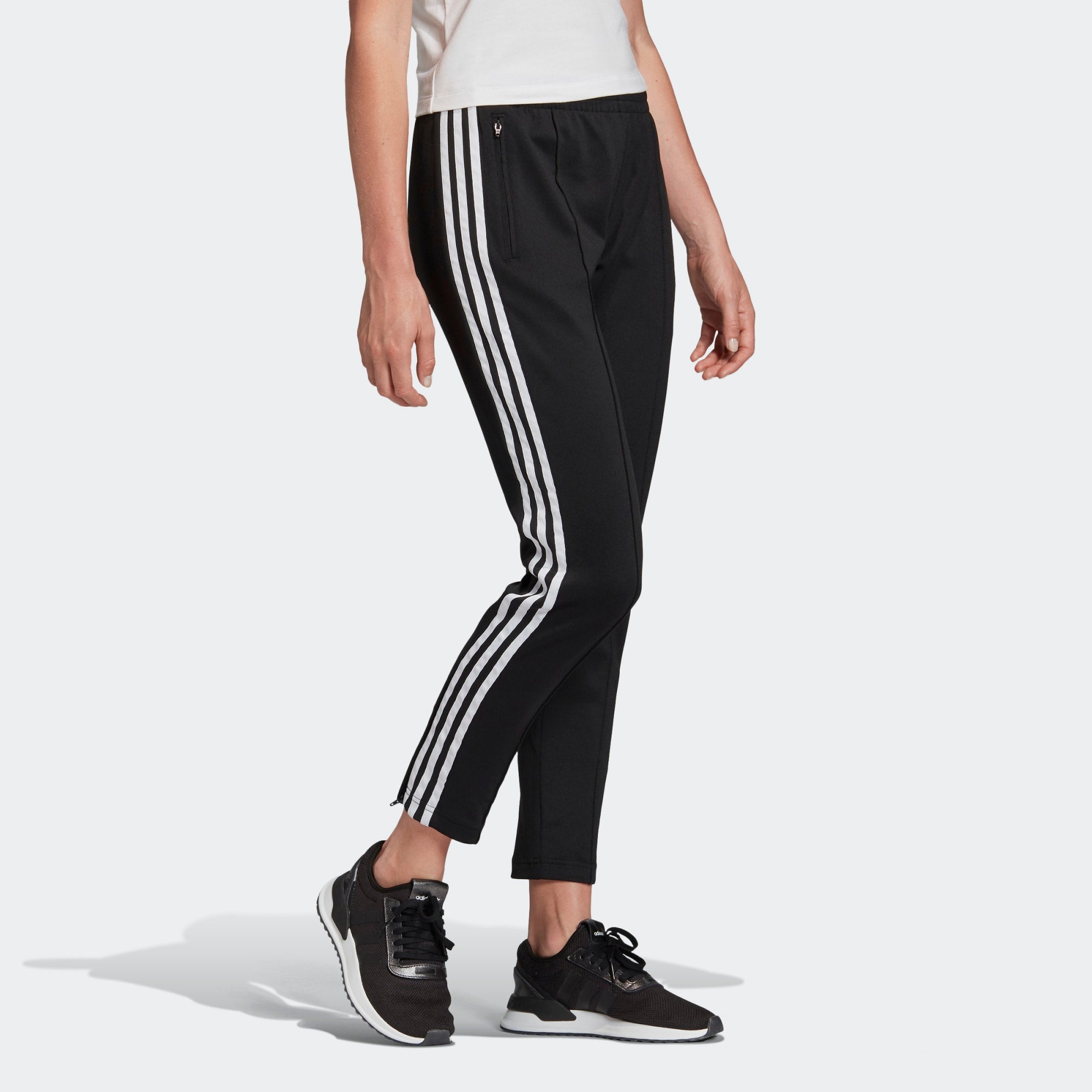 [FM3323] Womens Adidas Originals Superstar Track Pants