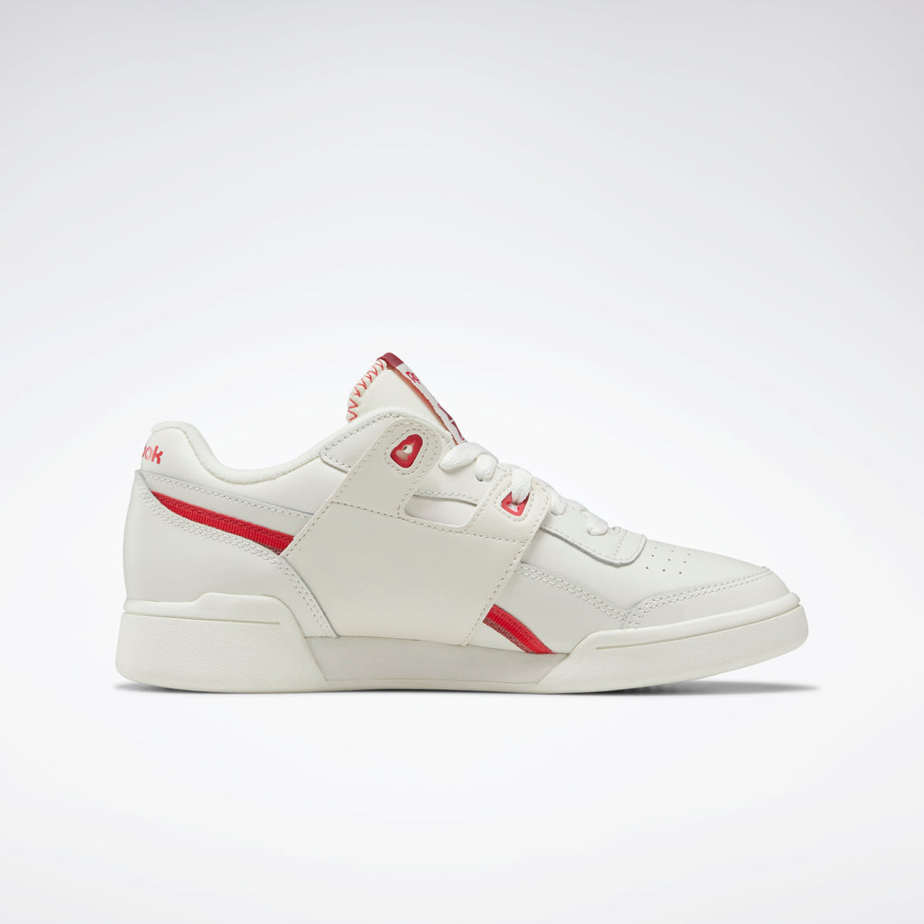 [DV6600] Womens Reebok Workout Lo Plus