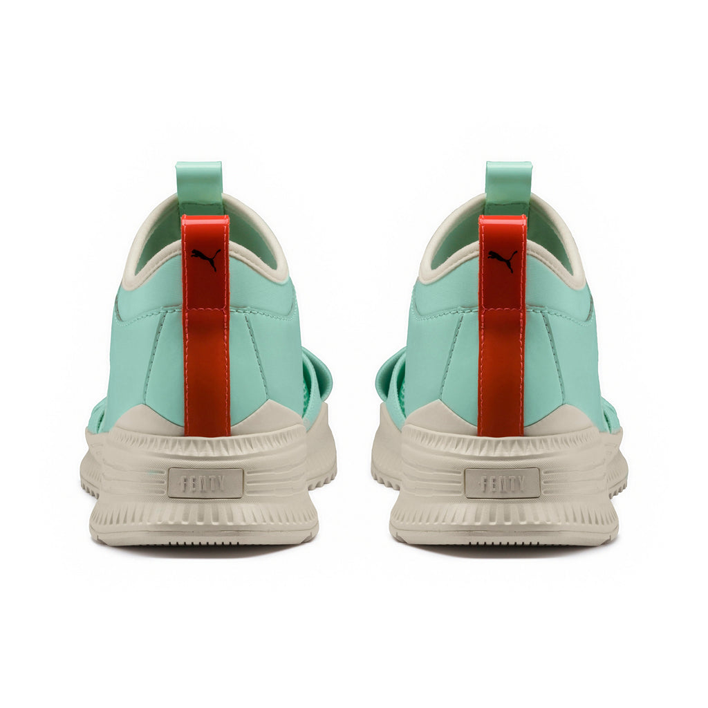 [367683-05] Womens Puma Fenty Avid