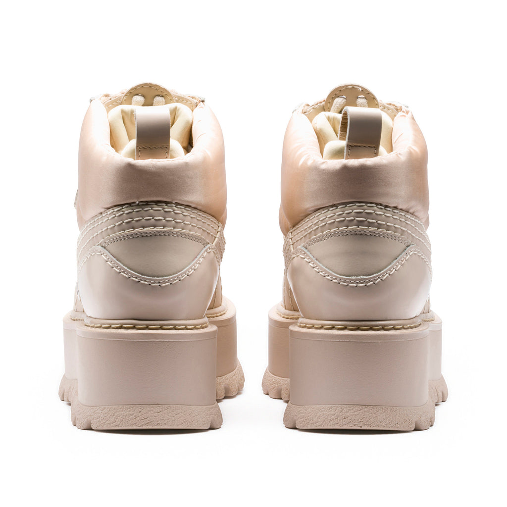 [365776-02] Womens Sneaker Boot Strap