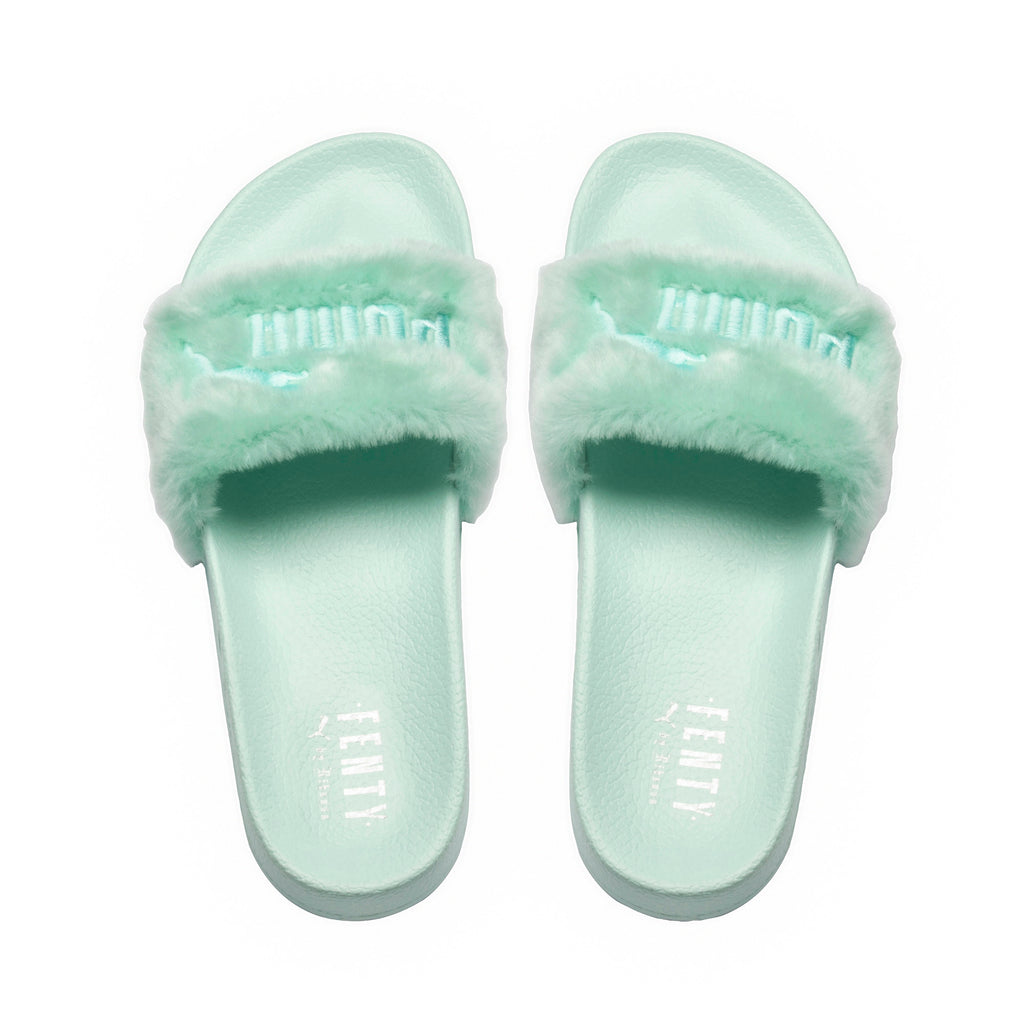 [365772-01] Womens Fur Slide