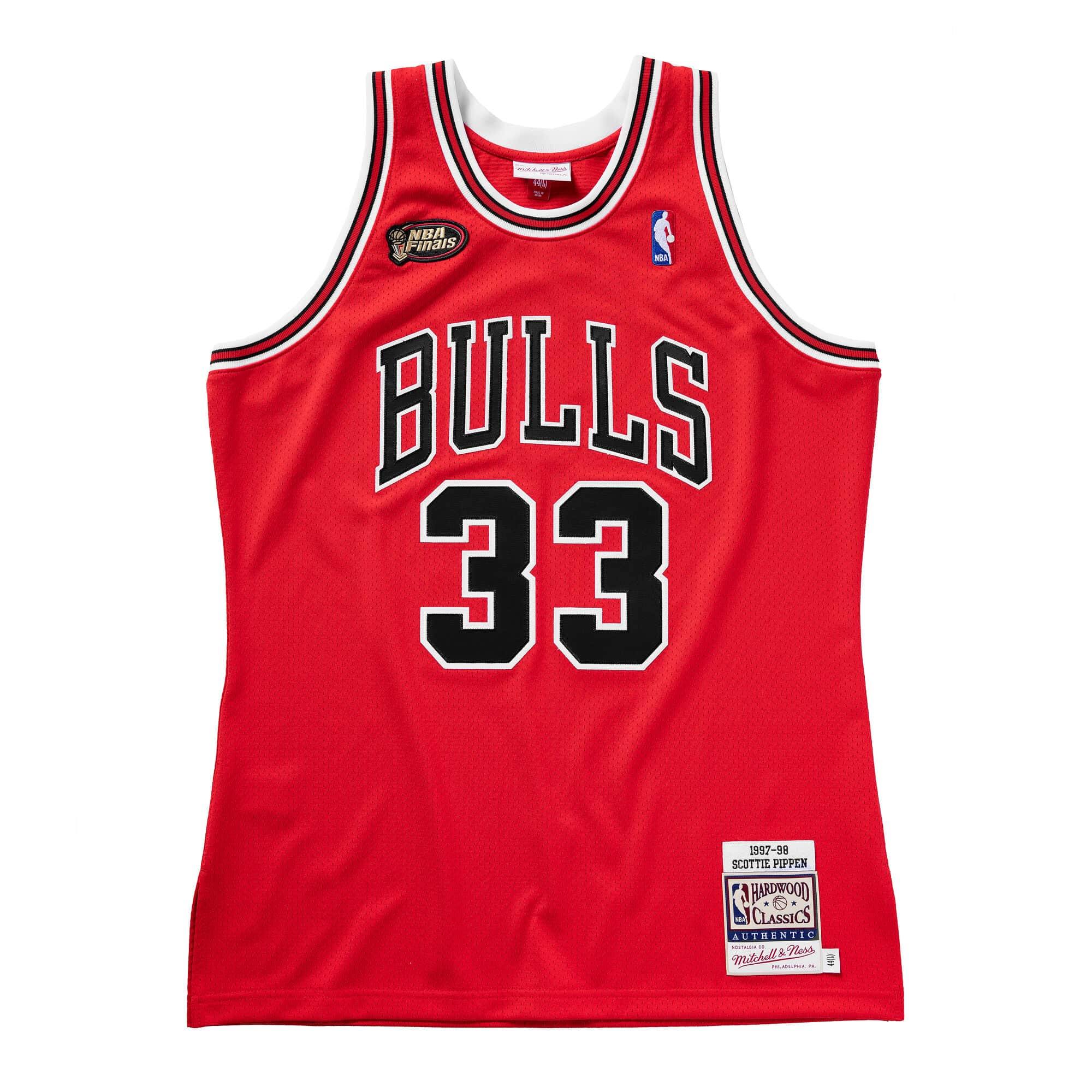 Mens Mitchell & Ness NBA Authentic Jersey 1997 Chicago Bulls Scottie Pippen #33 - sneakAR