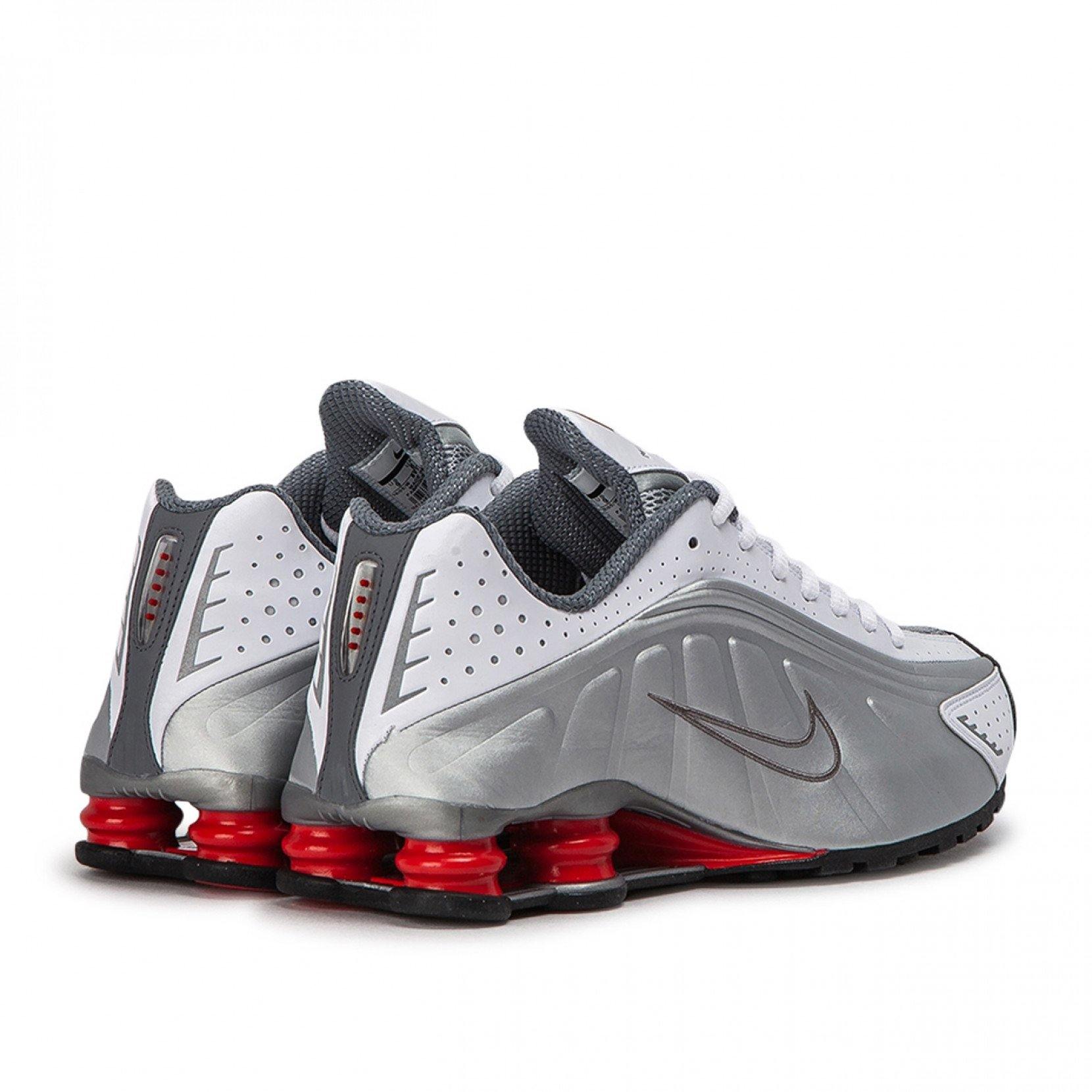 [BV1111-100] Mens Nike Shox R4 - sneakAR