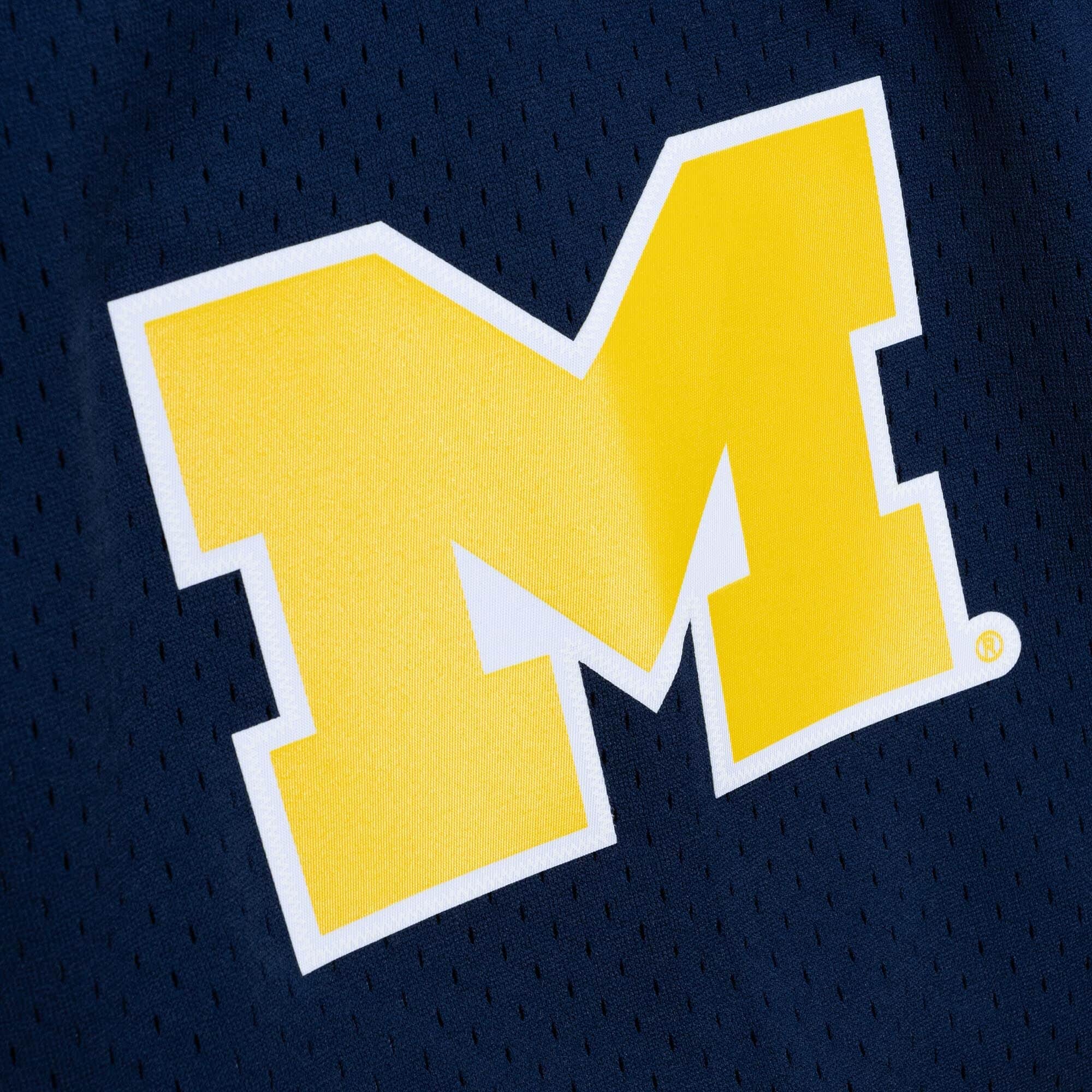 MITCHELL & NESS NCAA ROAD SHORTS MICHIGAN WOLVERINES 1991