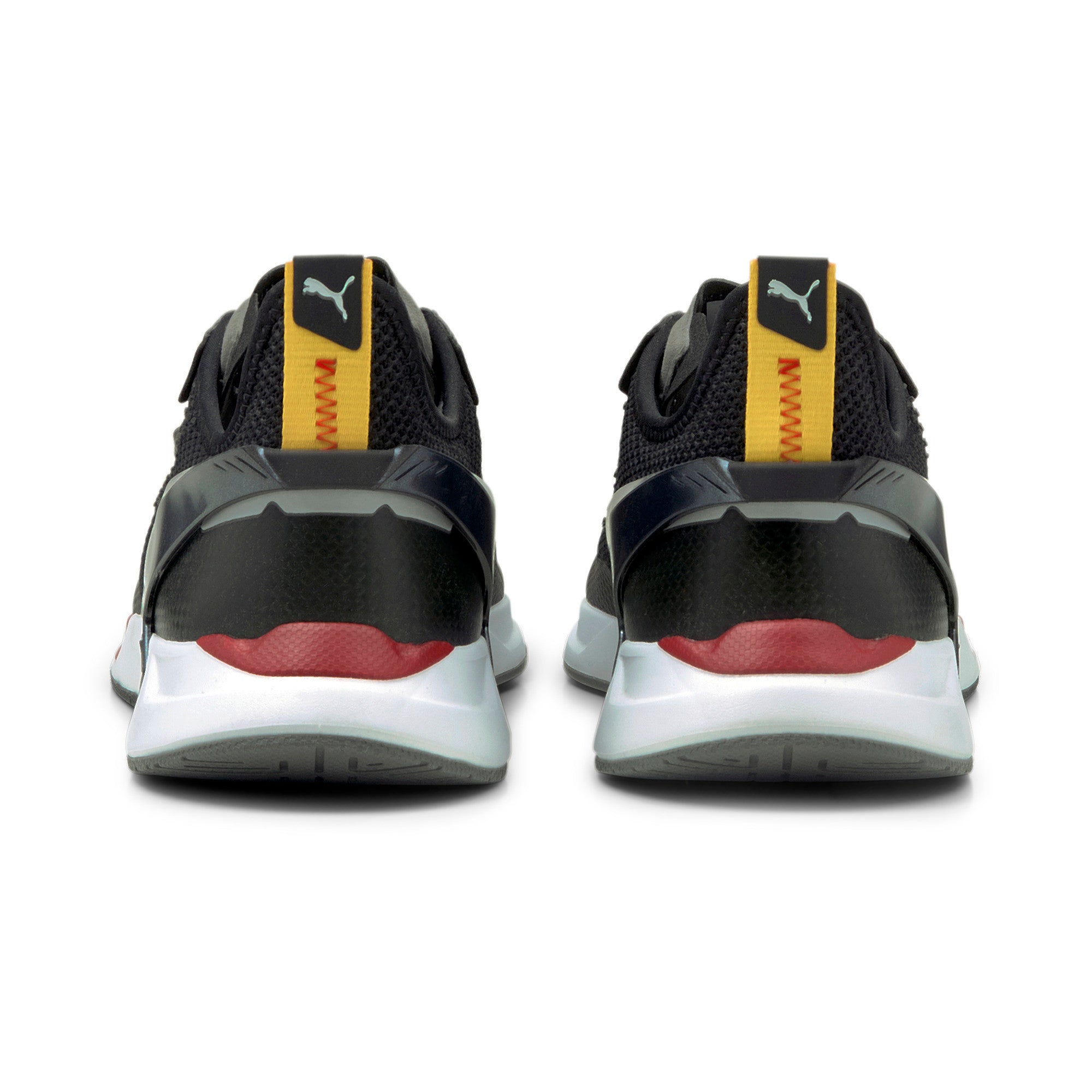 [306923-01] Mens Puma FERRARI IONSPEED
